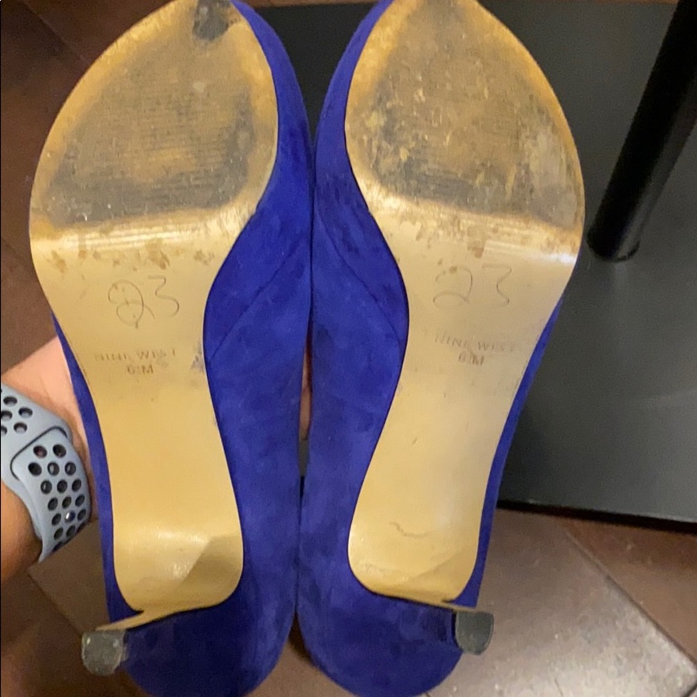 Nine West| Blue Suede Shoes - Picture 5 of 6